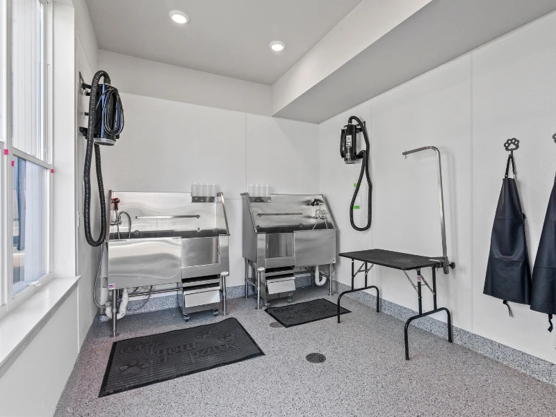 Pet Spa at Overlook Ridge, East Troy
