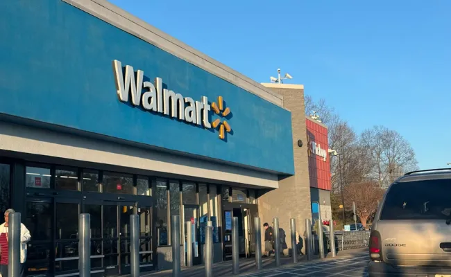Stores and shopping in East Troy